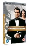 The World Is Not Enough [UMD Mini for PSP]
